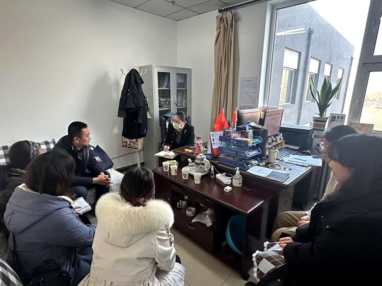 构建价值枢纽 公共管理与现代服务系的社会公共关系服务平台建设
